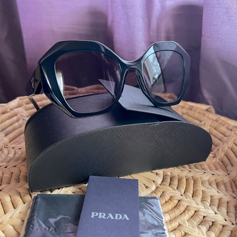 Prada Black Geometric Sunglasses PR 16WS Grey Gradient Lens
